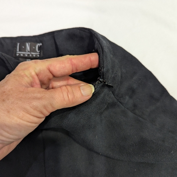 INC black faux suede super soft side zip dress pants size 6 petite - Picture 3 of 9